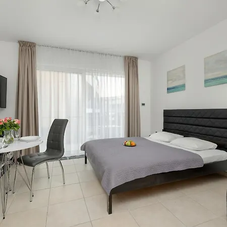 Flamingo Studio With Balcony In Miedzyzdroje Seaview By Rent Like Home Exterior photo